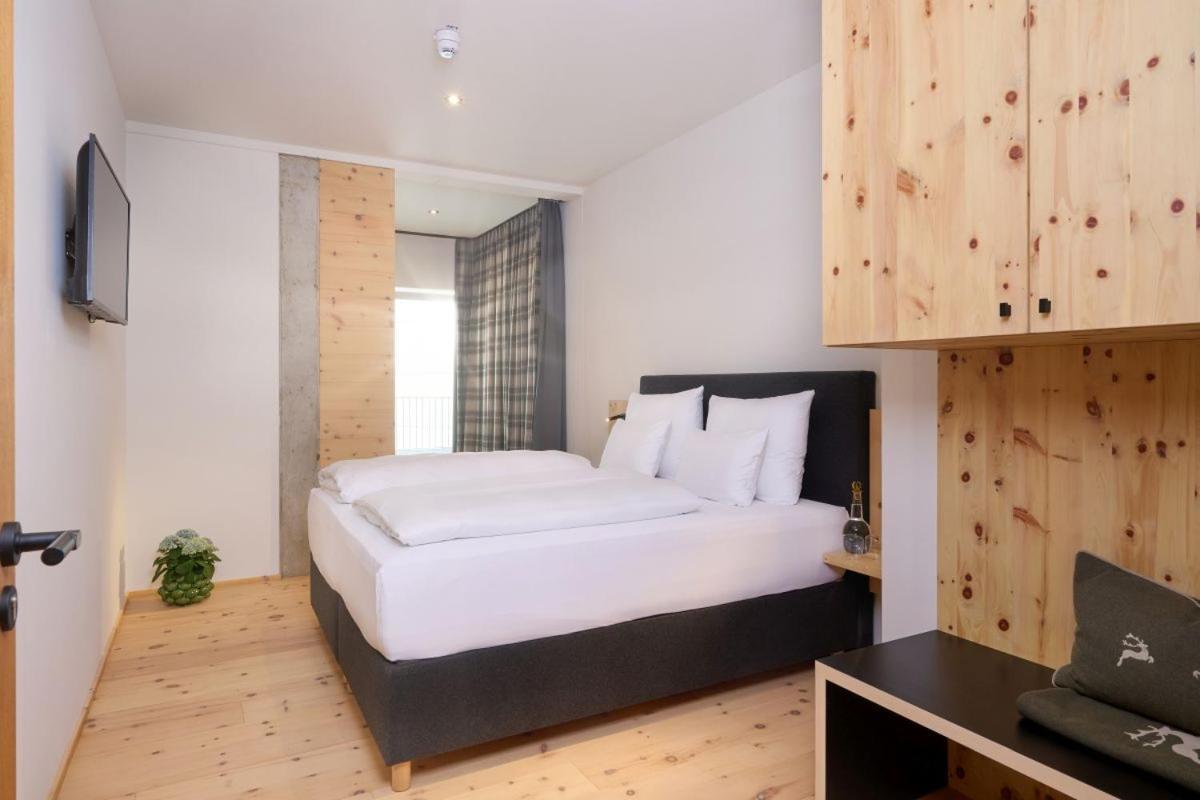 Hotel Der Einrichter Штраубинг Экстерьер фото