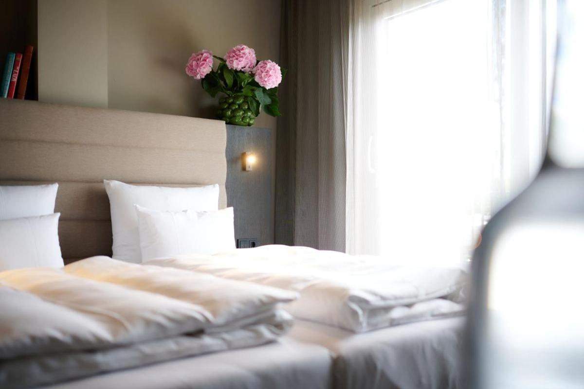 Hotel Der Einrichter Штраубинг Экстерьер фото