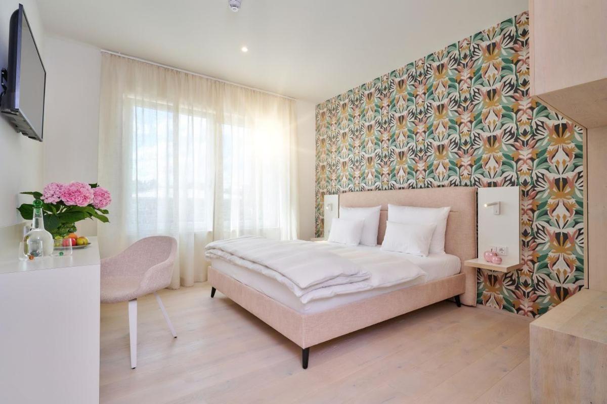 Hotel Der Einrichter Штраубинг Экстерьер фото