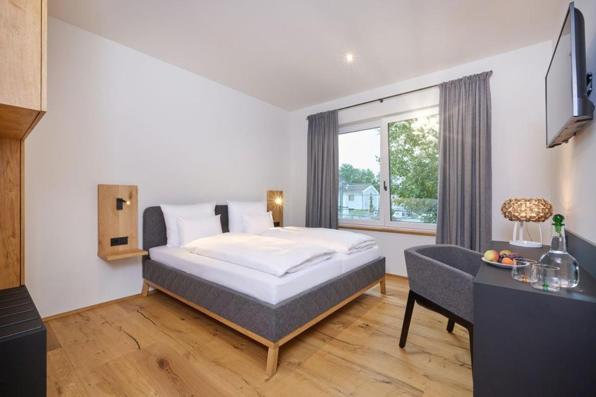 Hotel Der Einrichter Штраубинг Экстерьер фото