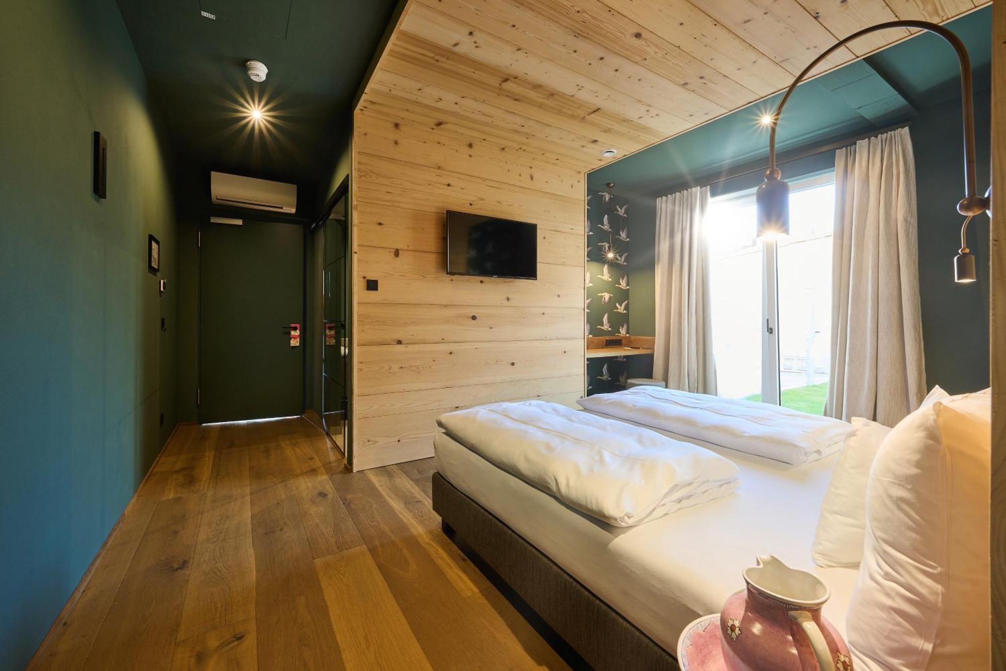 Hotel Der Einrichter Штраубинг Экстерьер фото